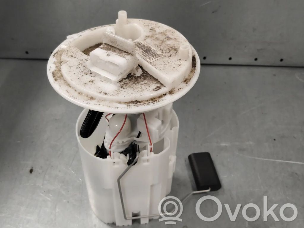 Opel Corsa E Bomba interna de combustible 
