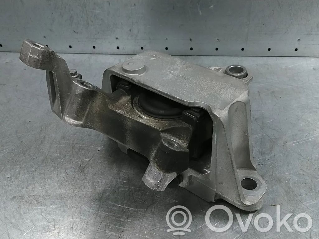 Engine mount bracket   32139919
