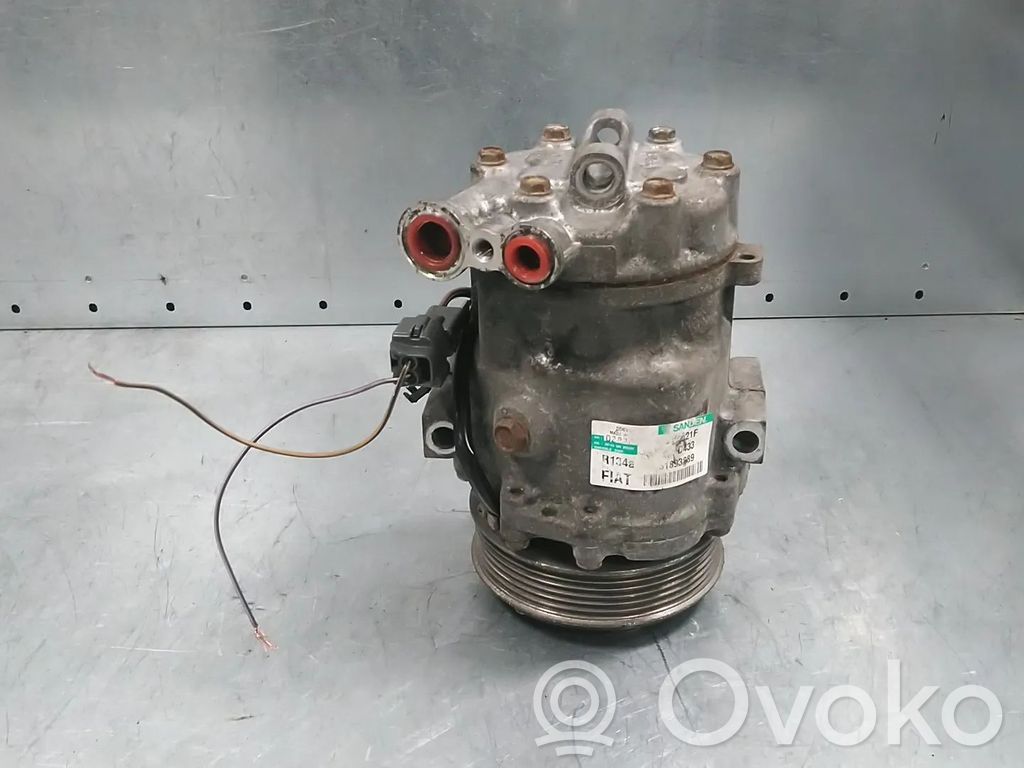 Opel Combo D Air conditioning (A/C) compressor (pump) 