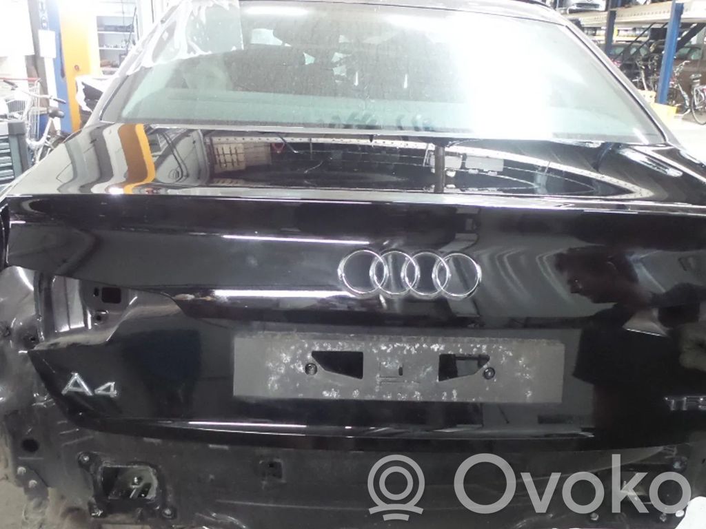 Audi A4 S4 B9 Tylna klapa bagażnika 