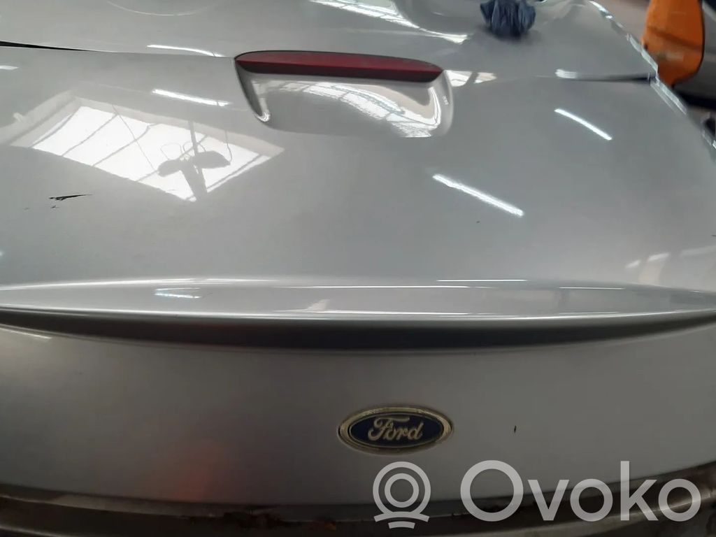 Ford Ka Puerta del maletero/compartimento de carga 