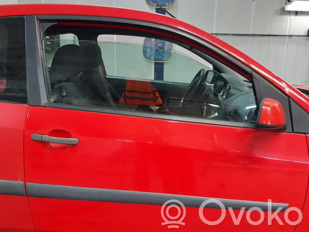 Ford Fiesta Ovi (2-ovinen coupe) 