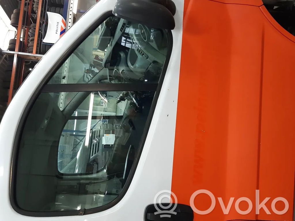 Renault Trafic II (X83) Durvis 