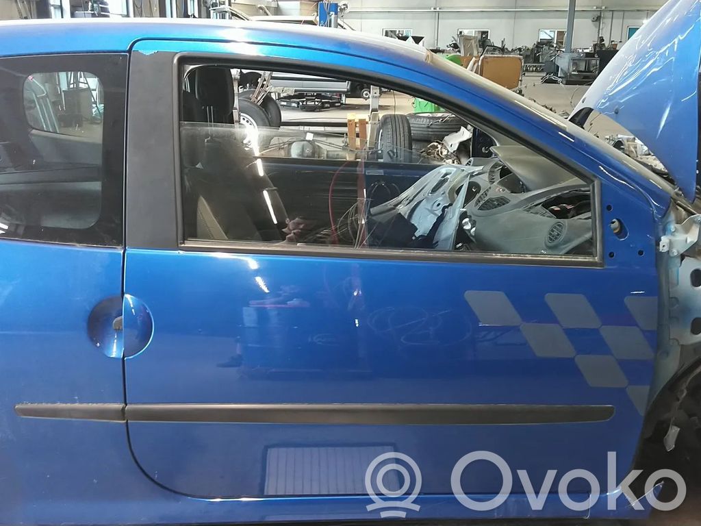 Renault Twingo II Door (2 Door Coupe) 