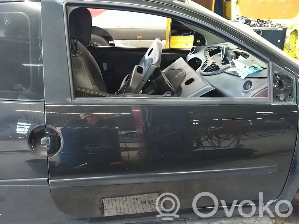 Renault Twingo II Door (2 Door Coupe) 