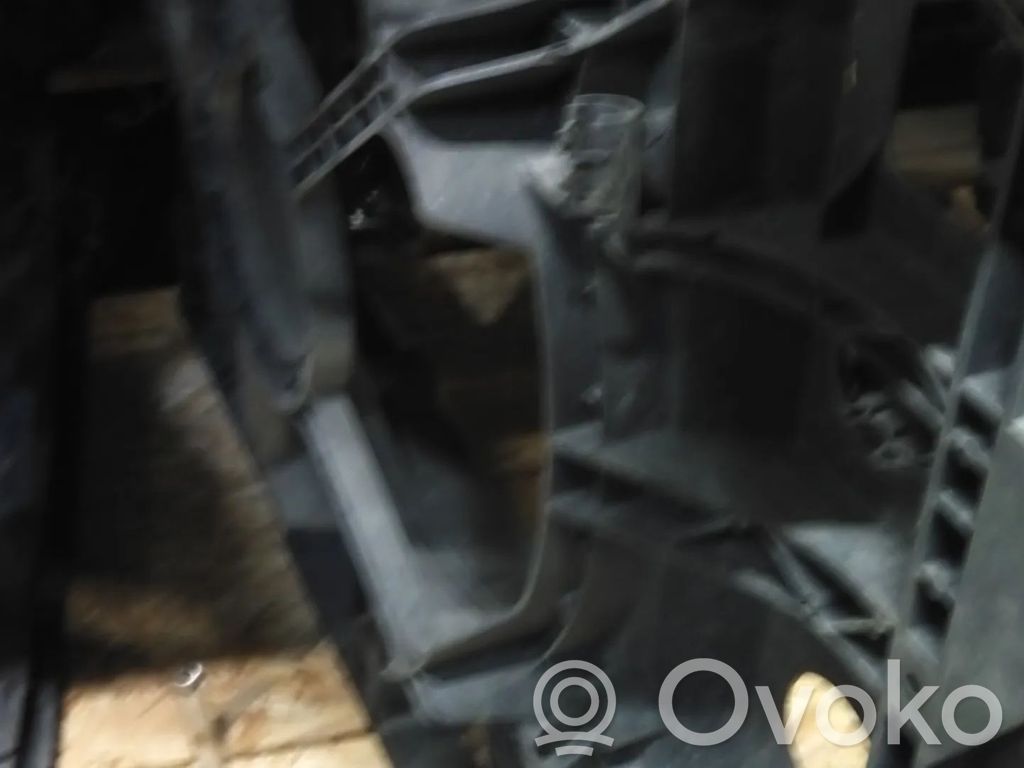 Renault Master II Schlossträger frontträger frontmaske 