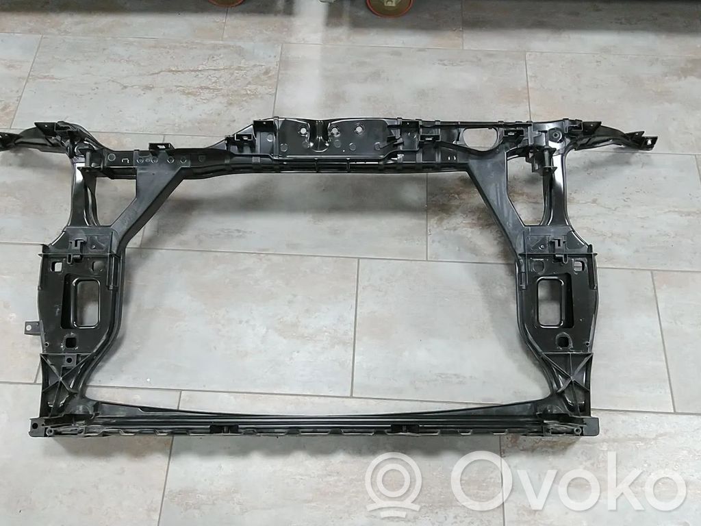 Audi Q5 SQ5 8R Pas przedni 