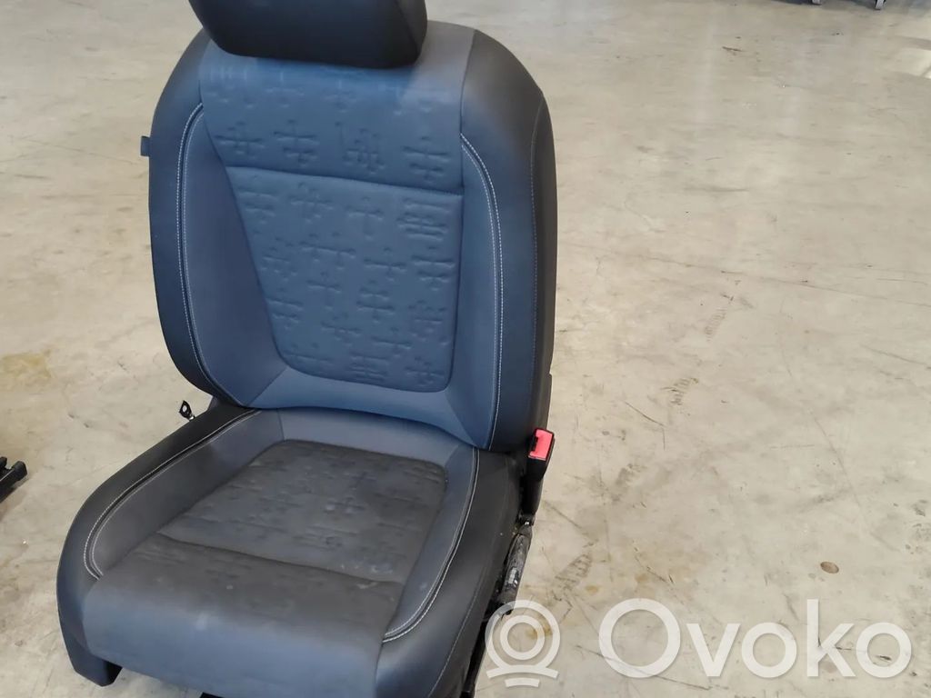 Asiento delantero del pasajero