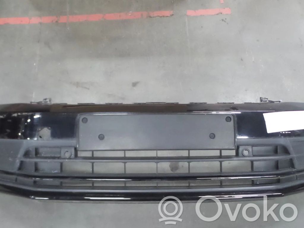 Volkswagen Jetta VI Paraurti anteriore