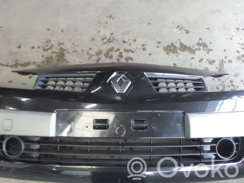 Renault Megane II Paraurti anteriore
