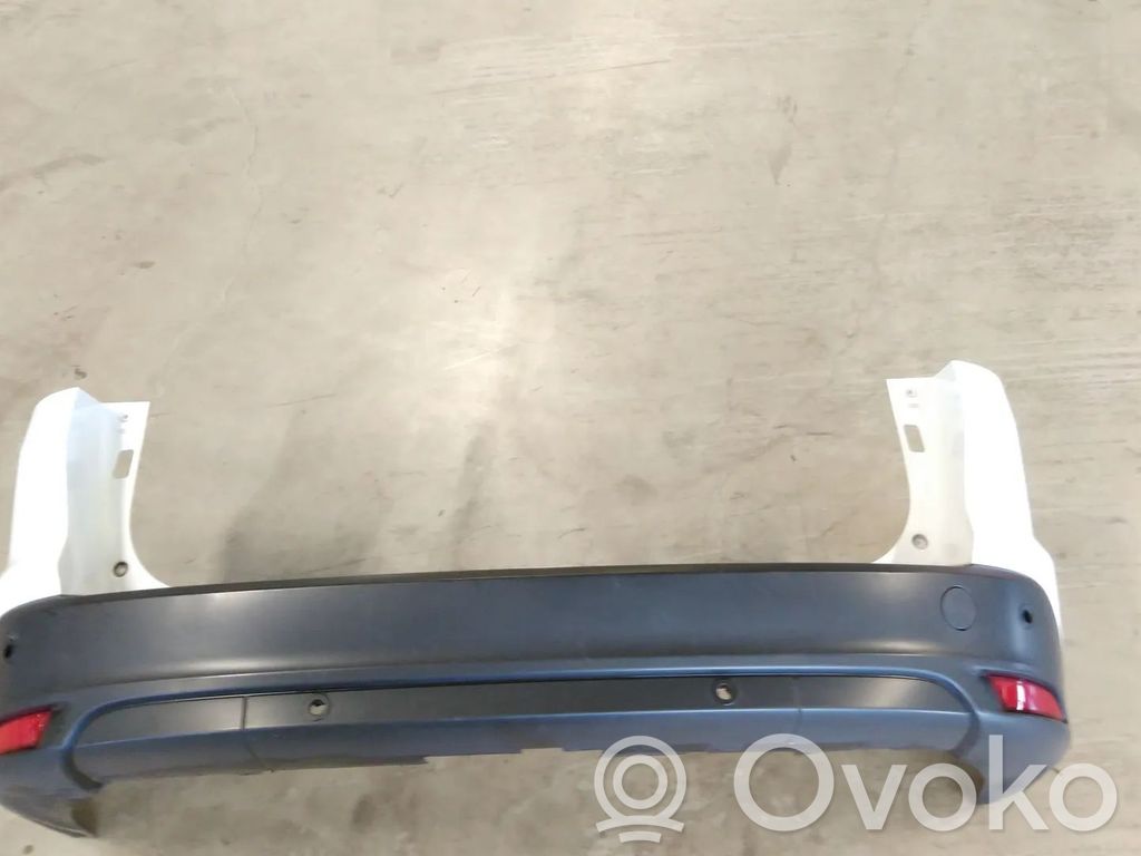 Ford Focus Galinis bamperis 