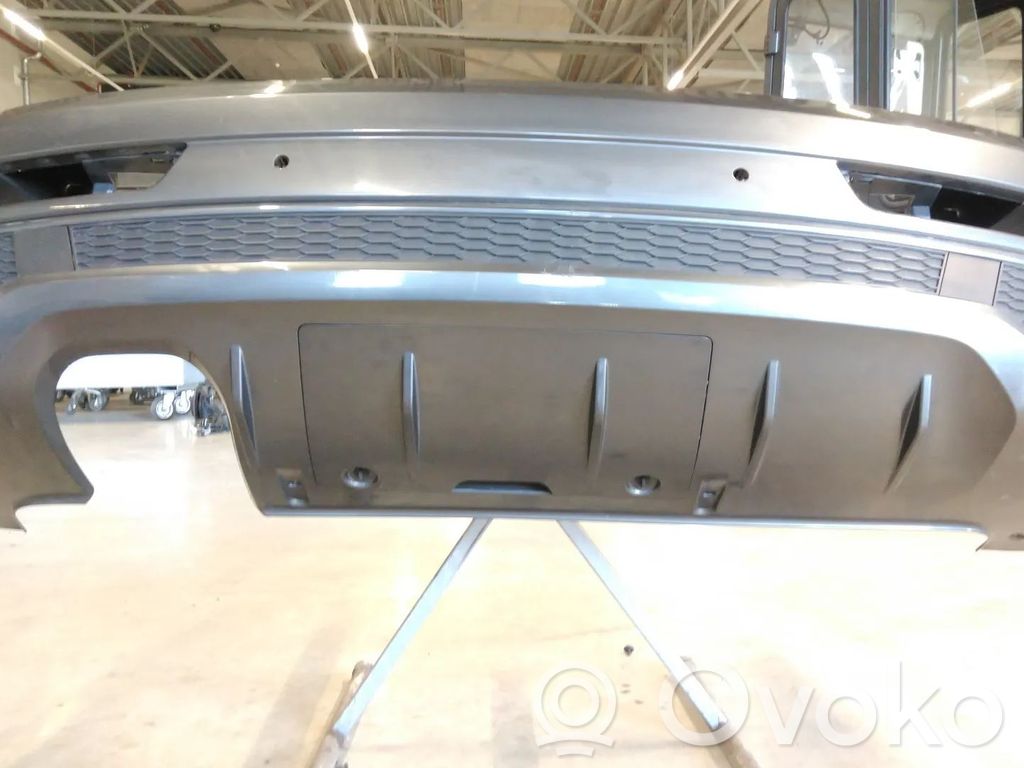 Audi Q3 8U Bamperis 