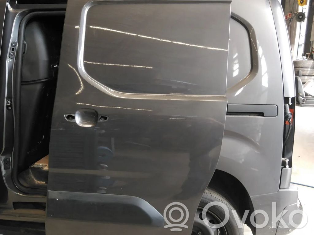 Opel Combo E Ușă laterală glisantă 