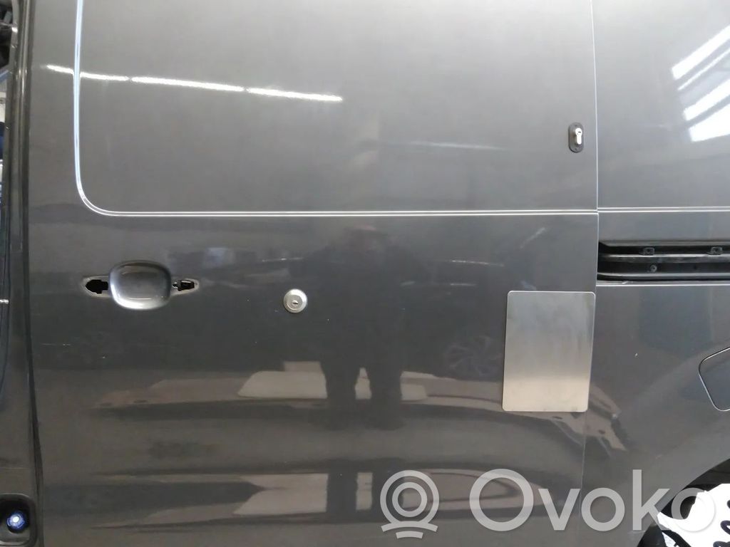 Opel Vivaro Puerta corrediza 