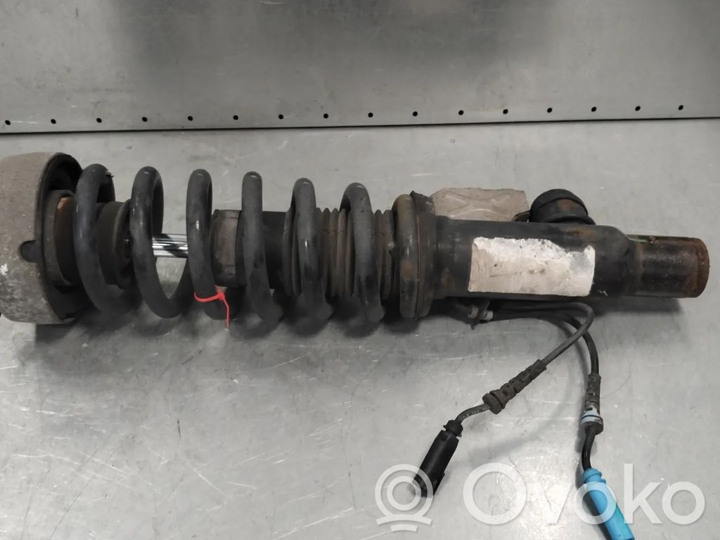 BMW X5 E70 Priekšpusē amortizators 