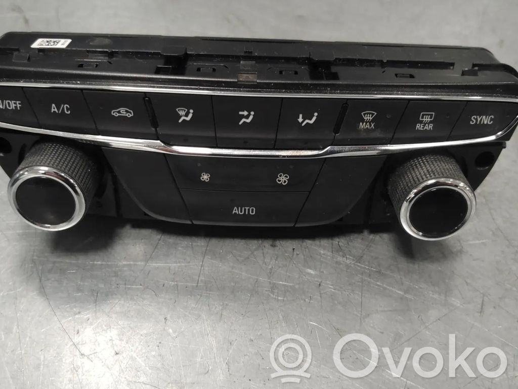 Vauxhall Astra K Panel klimatyzacji 