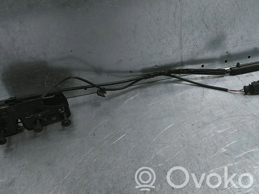 Audi A4 S4 B8 8K Zamek pokrywy przedniej / maski silnika 