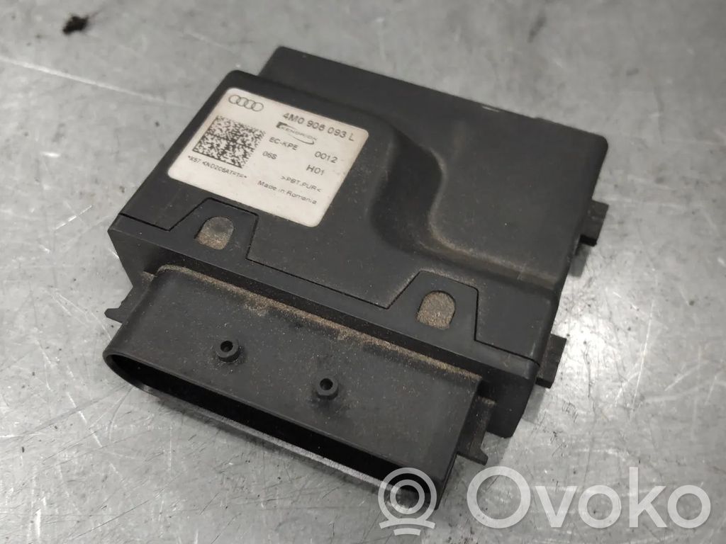 Audi Q7 4M Degalų (kuro) siurblio valdymo blokas 