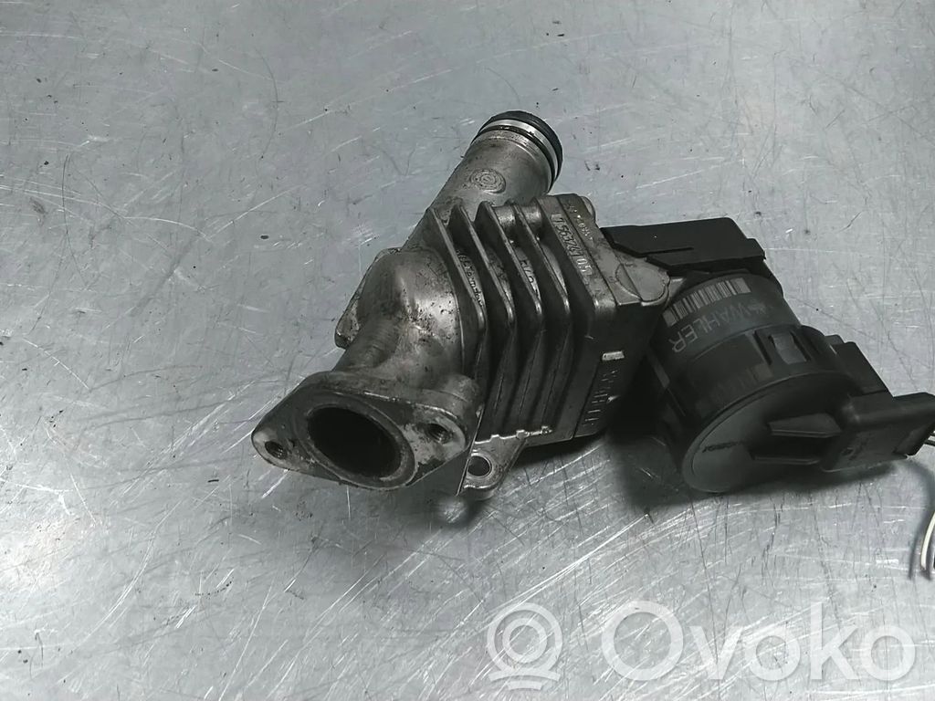 BMW 3 E90 E91 EGR vožtuvas 