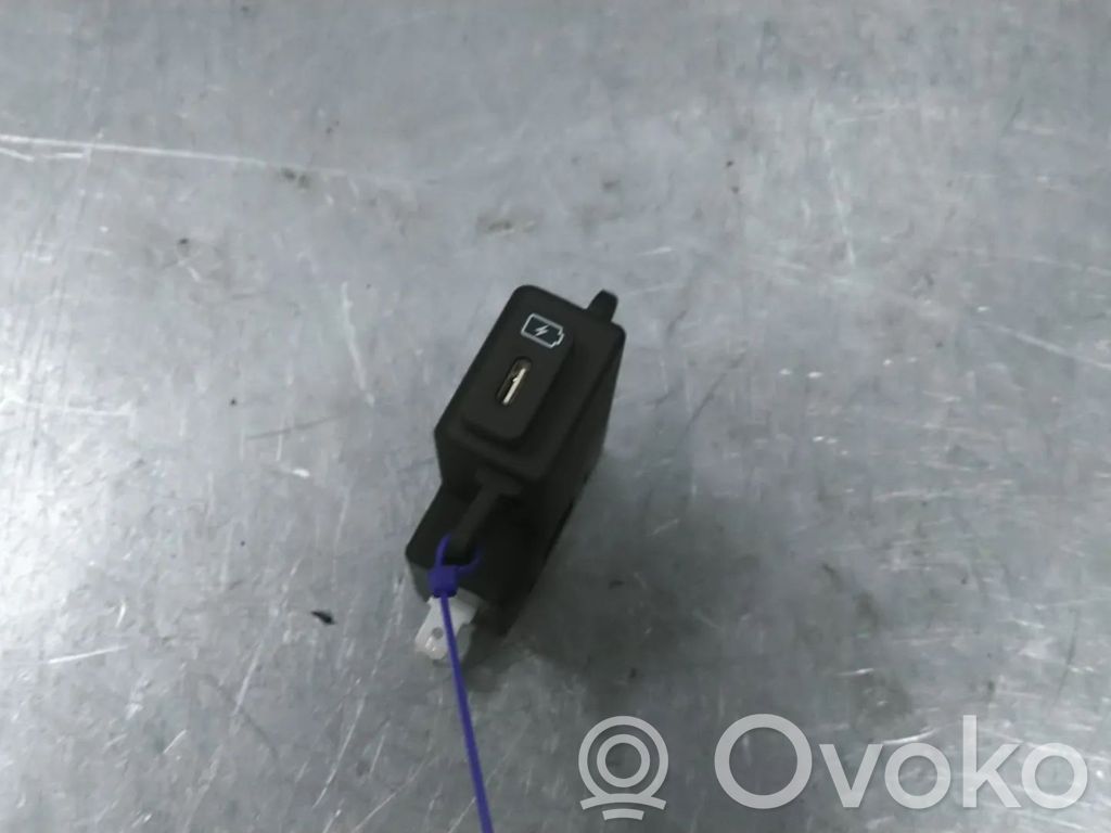 KIA EV6 Spare wheel bolt 