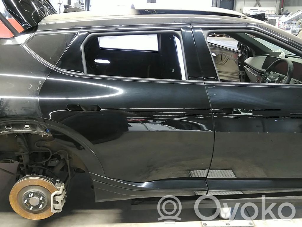 Puerta trasera   77004CV000