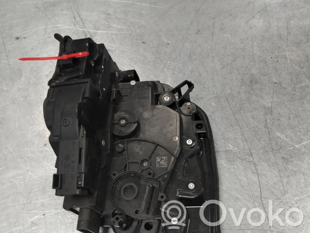 BMW X5 F15 Zamek drzwi przednich 
