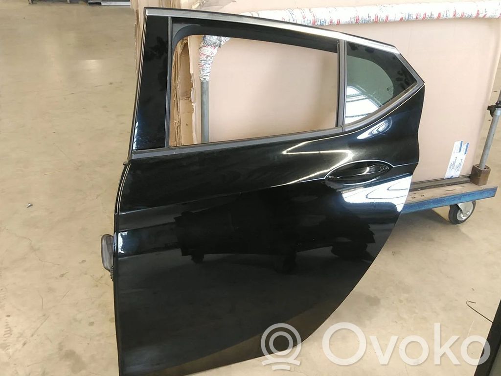 Vauxhall Astra K Galinės durys 