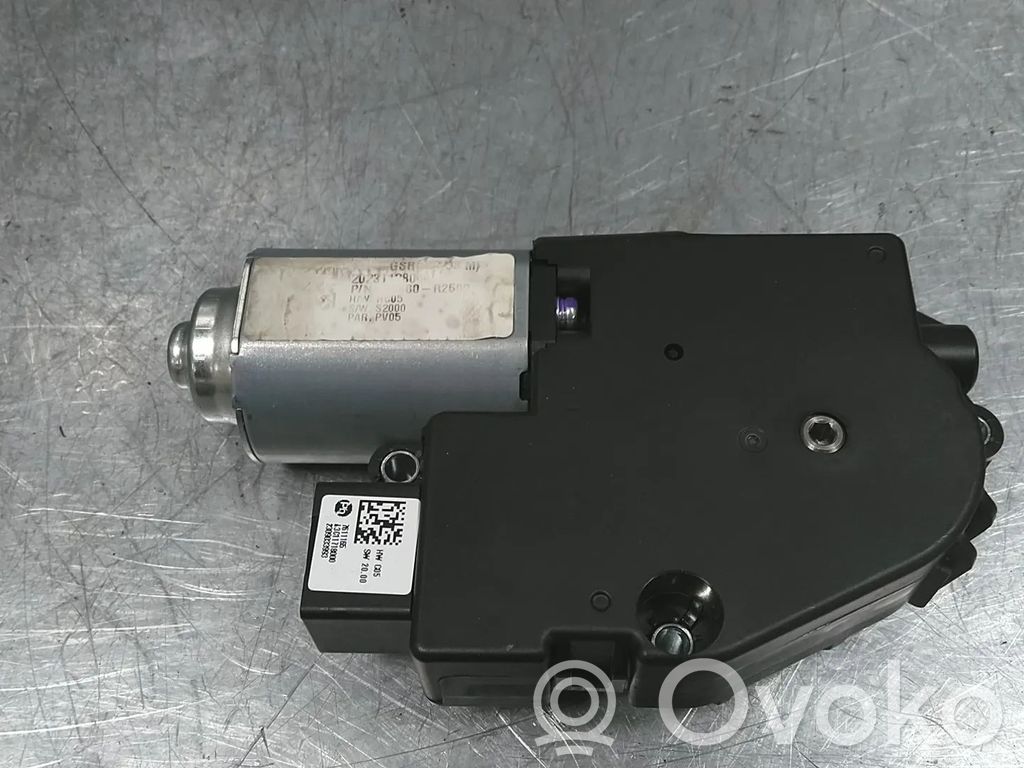 Moottori/käyttölaite   81680R2500