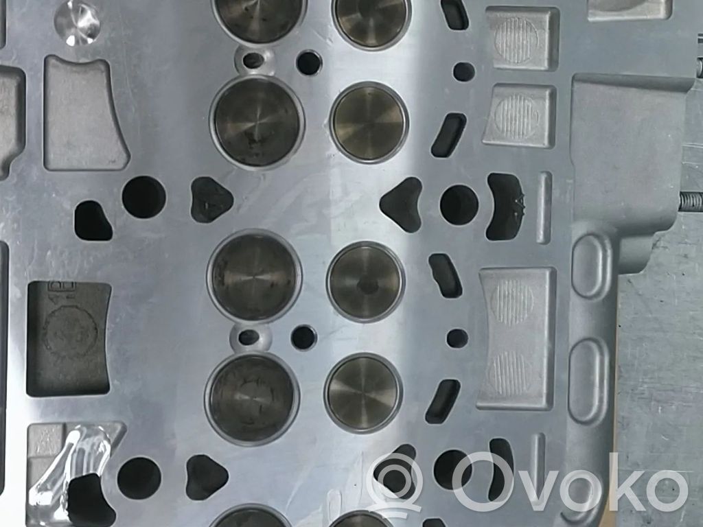 Vauxhall Astra K Engine head 