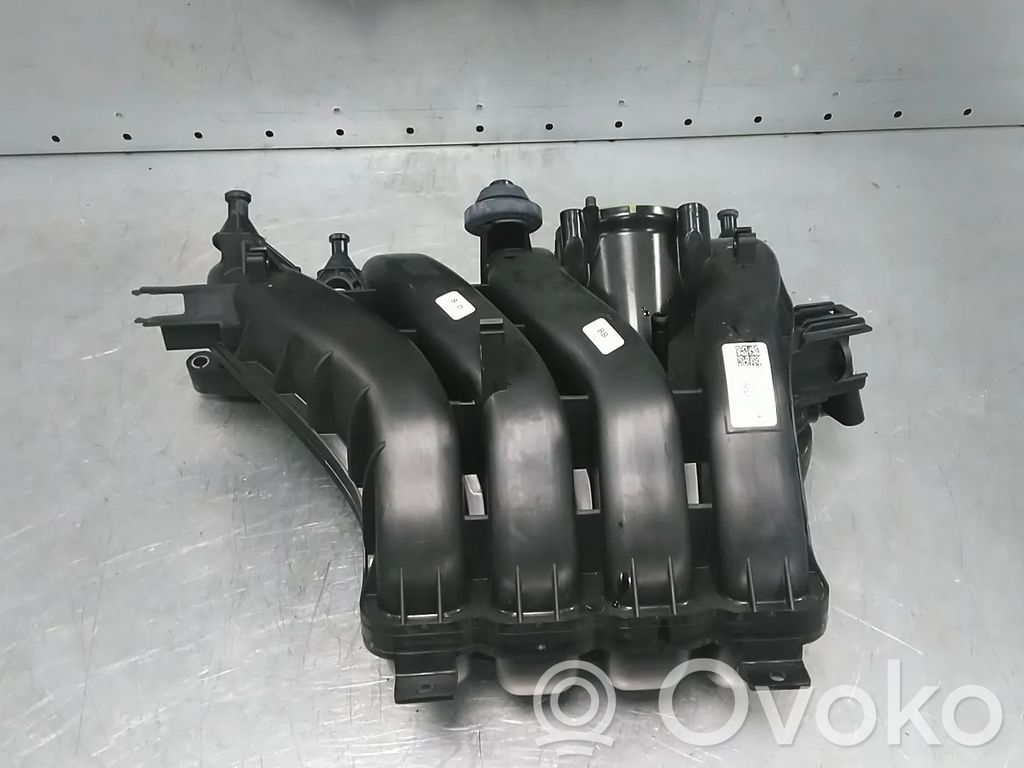 Volkswagen Golf VIII Collettore di aspirazione 
