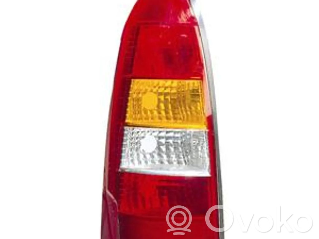 Opel Astra G Feux arrière / postérieurs