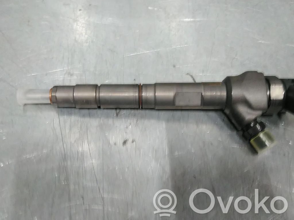Inyector de combustible   0445110475,0445110474,04L130277AK,04L130277E,0986435242,445110474,445110475,CKFB,CKFC,CRBB,CRBC,CRBD,CRFA,CRFC,CRLB,CRLC,CRLD,CRMB,CRUA,CRV,CRVA,CYKA,CYKB,DBGA,DBGC,DCYA,DCYB,DEJA,DEJB,DFFA,DFGA,DFGB,DTSB,DTTA,DTTC