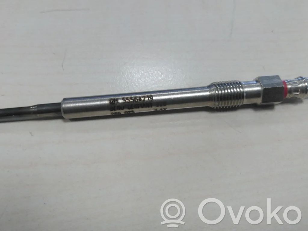 Opel Corsa D Świeca żarowa 