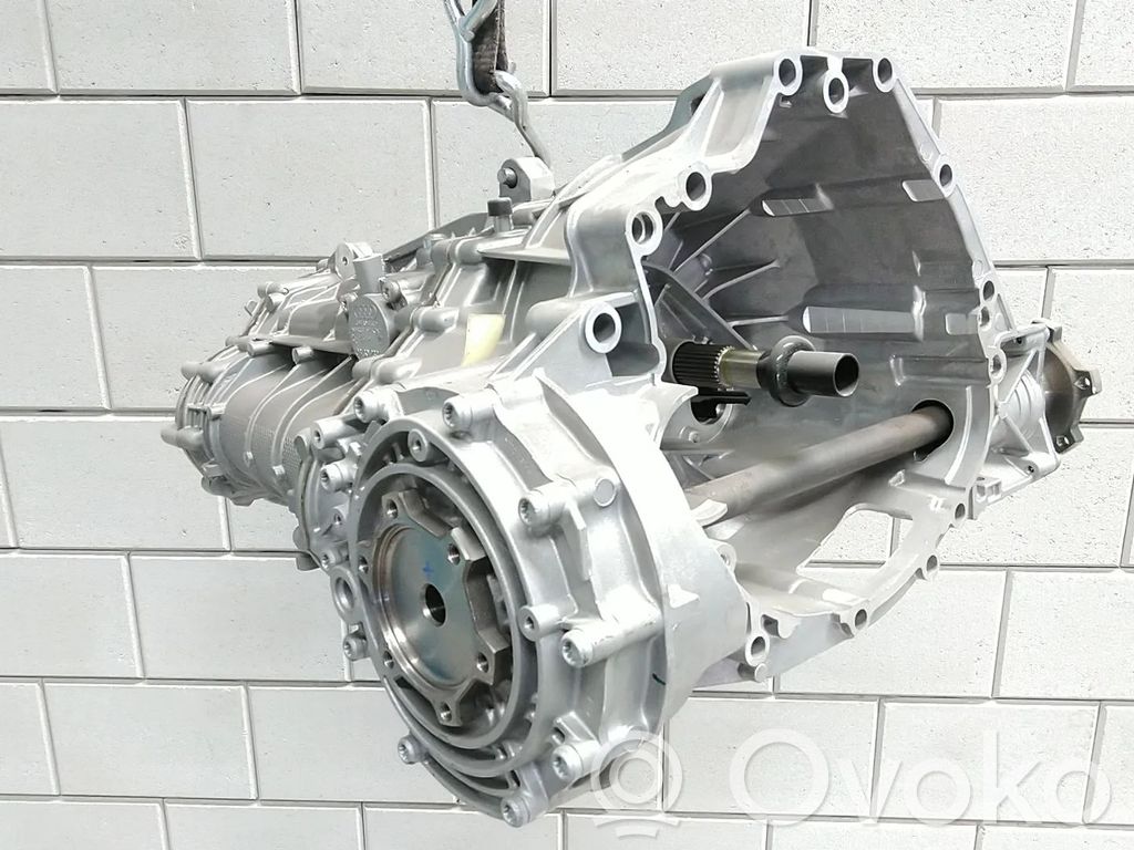 Audi A4 S4 B8 8K Cutie viteze manuală cu 5 trepte 