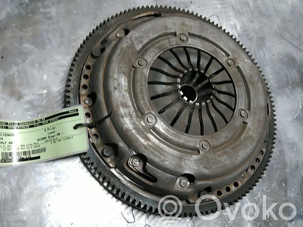 Volkswagen Golf VI Volanta ambreiaj 