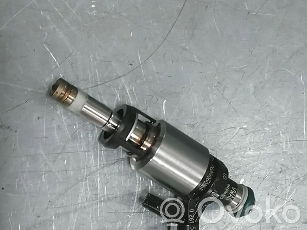 Volkswagen Golf VII Injector combustibil 