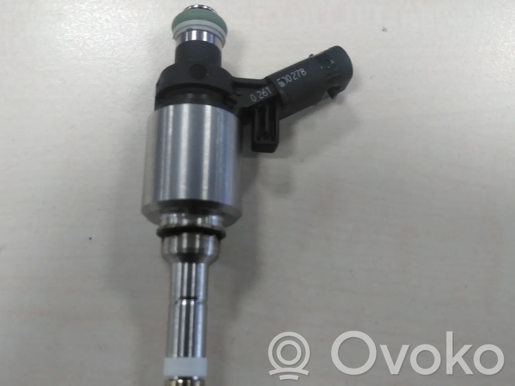 Audi A3 S3 8P Injecteur de carburant 