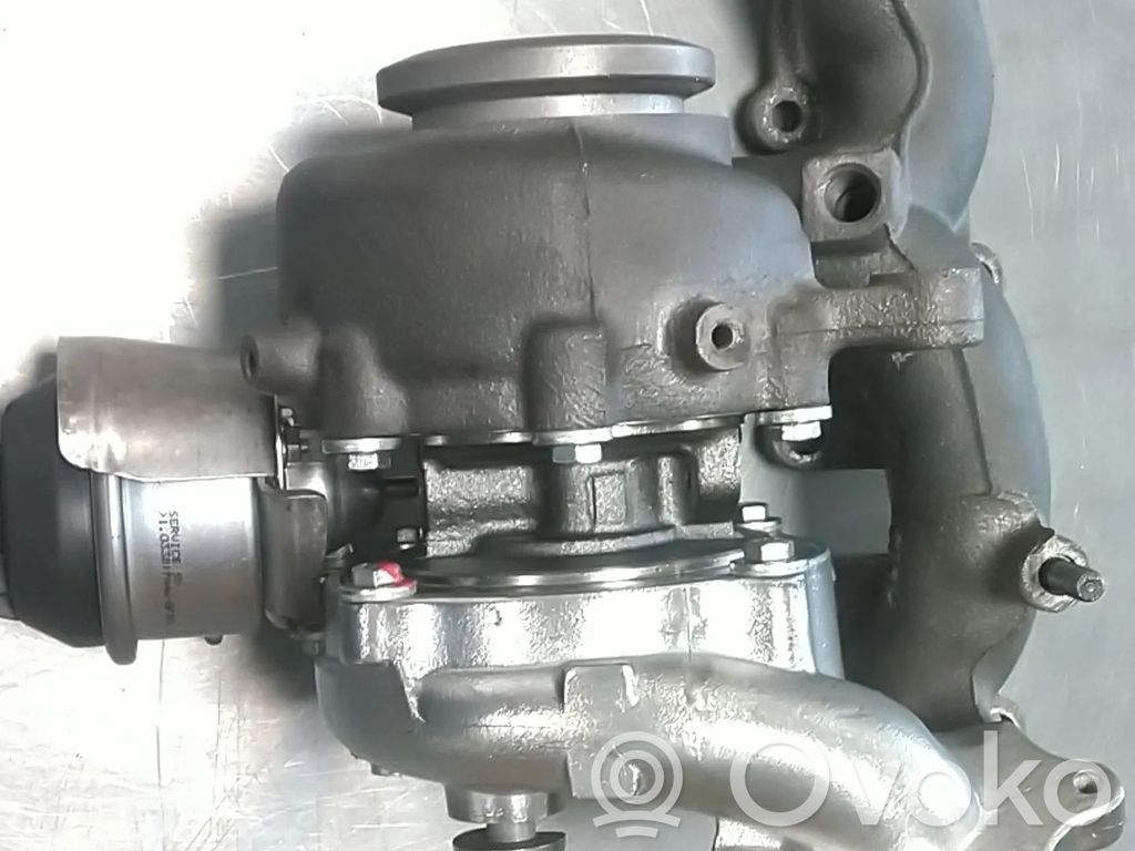 Audi A3 S3 8P Sprężarka 