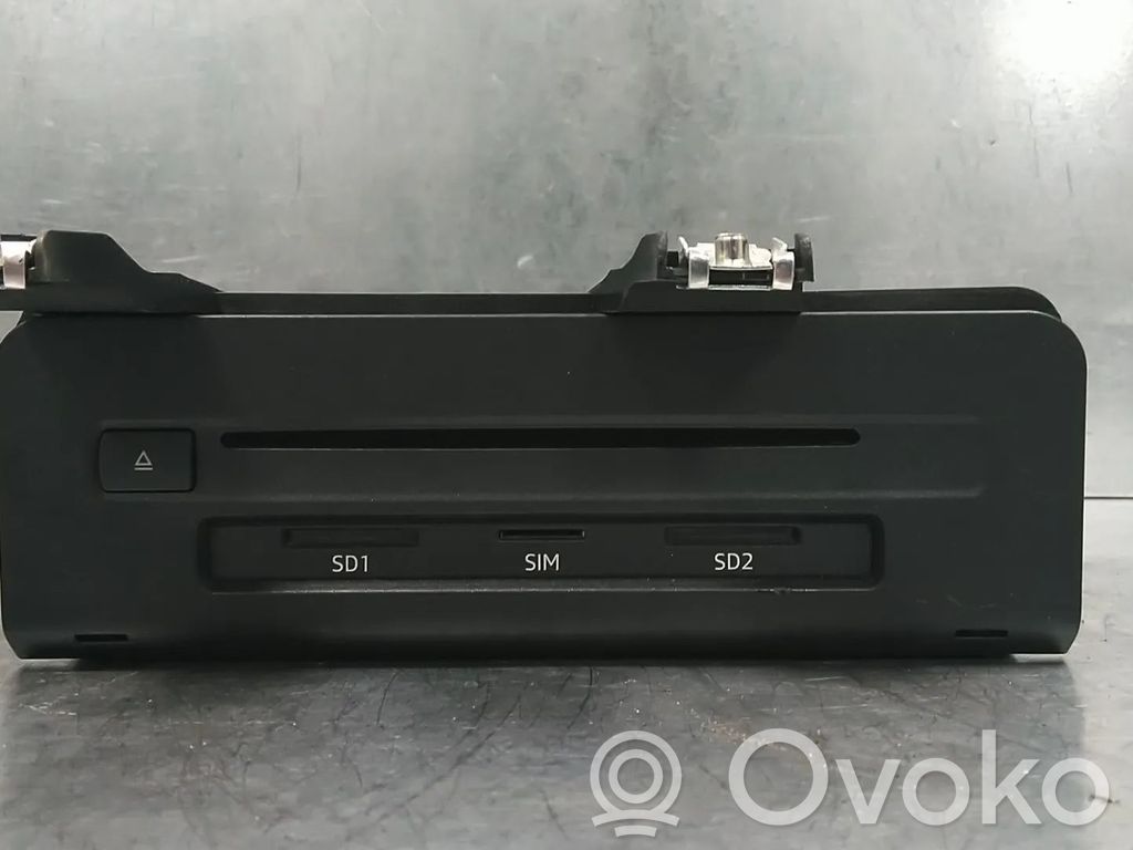 Unidad central de control multimedia   8W5035036B