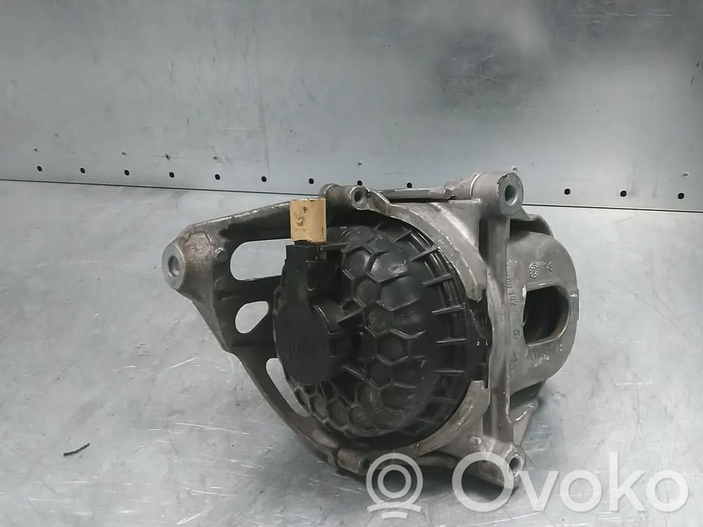 Audi A5 Engine mount bracket 