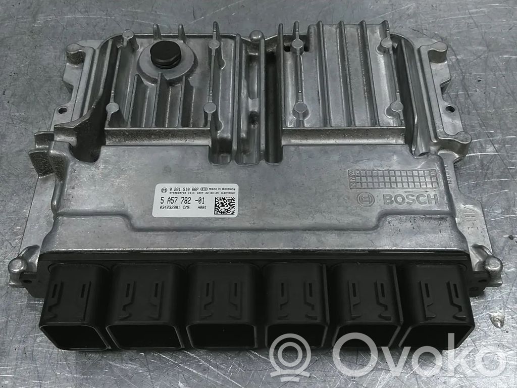 BMW 3 G20 G21 Engine control unit/module 