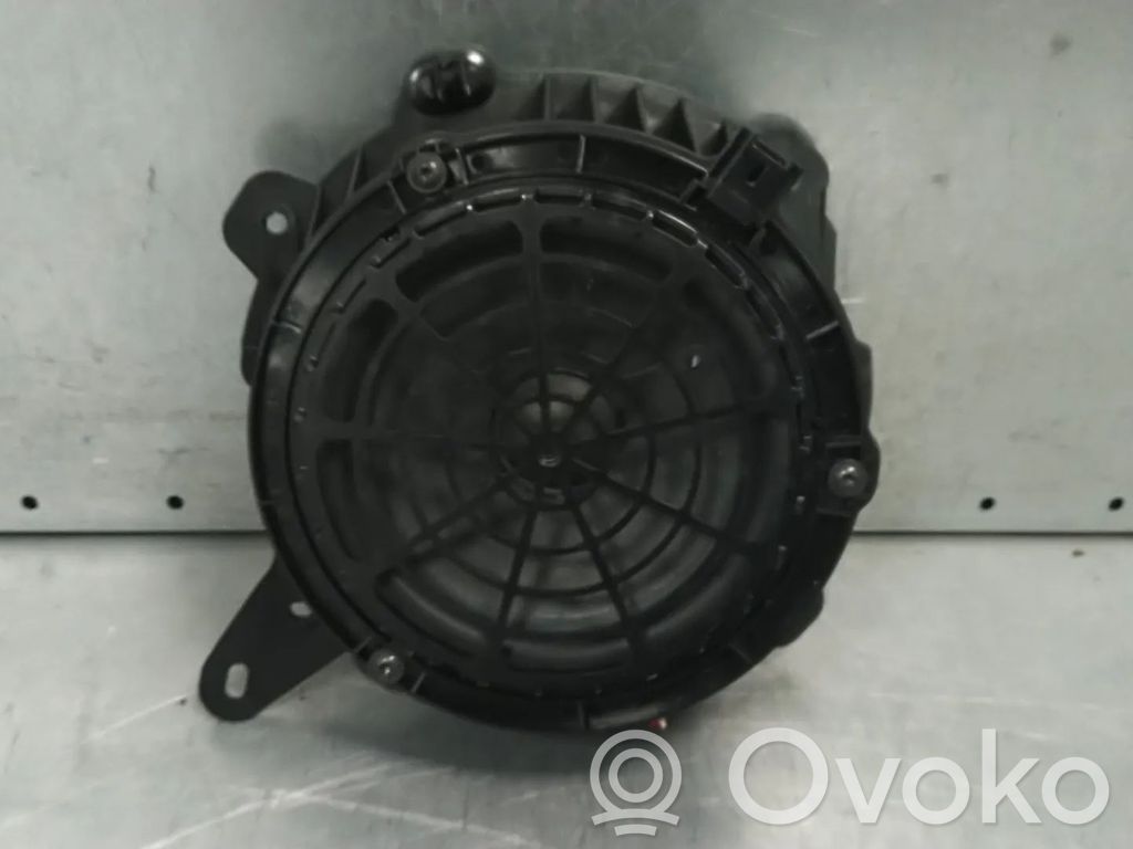 Opel Corsa F Difuzor ușă față 