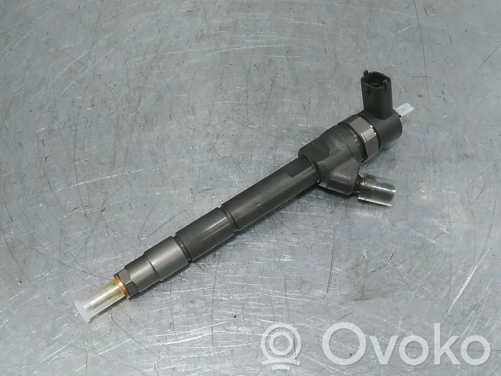 Inyector de combustible   0445110338,0986435202,16609391R,4449971,445110338,8200839859,93198683,95521529,B445118341,B44511834102,H82753501,M9R,M9R630,M9R692,M9R780,M9R782,M9R784,M9R786,M9R788