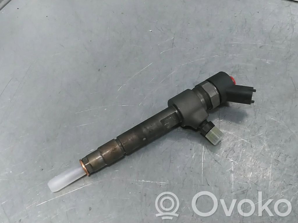 Opel Vectra C Inyector de combustible 