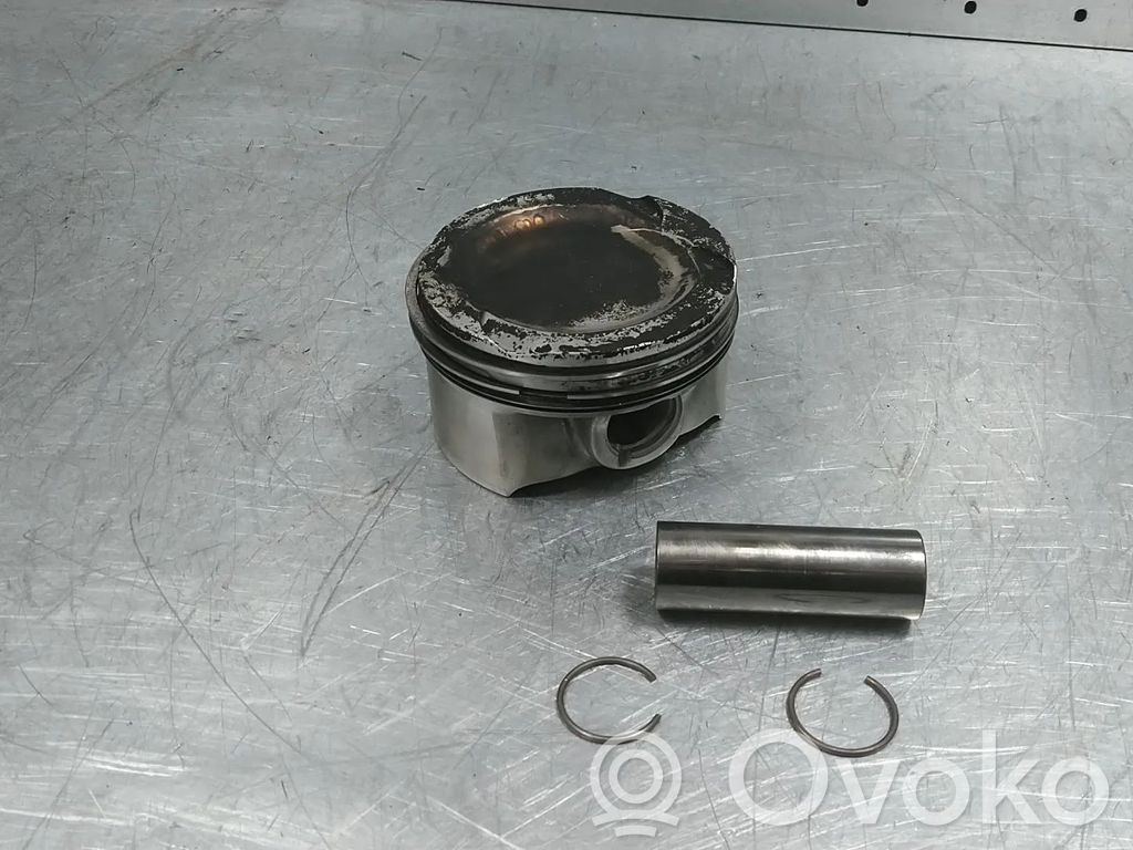 Piston   11257598207,7598207,S63B44A