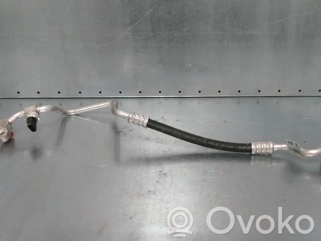 Tuyau de climatisation   4KE816721F,4KE816721L
