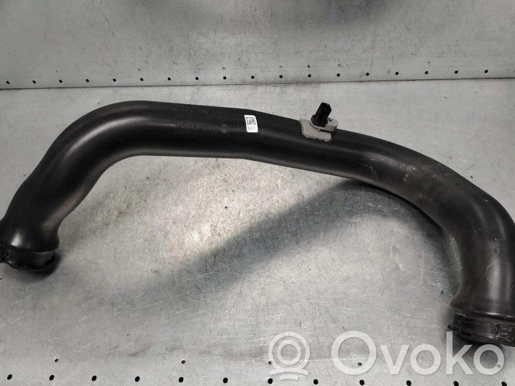 Audi A6 S6 C8 4K Conductă/furtun admisie aer turbosuflantă 