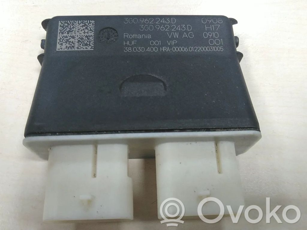 Unité de commande / module de hayon   3G0962243D