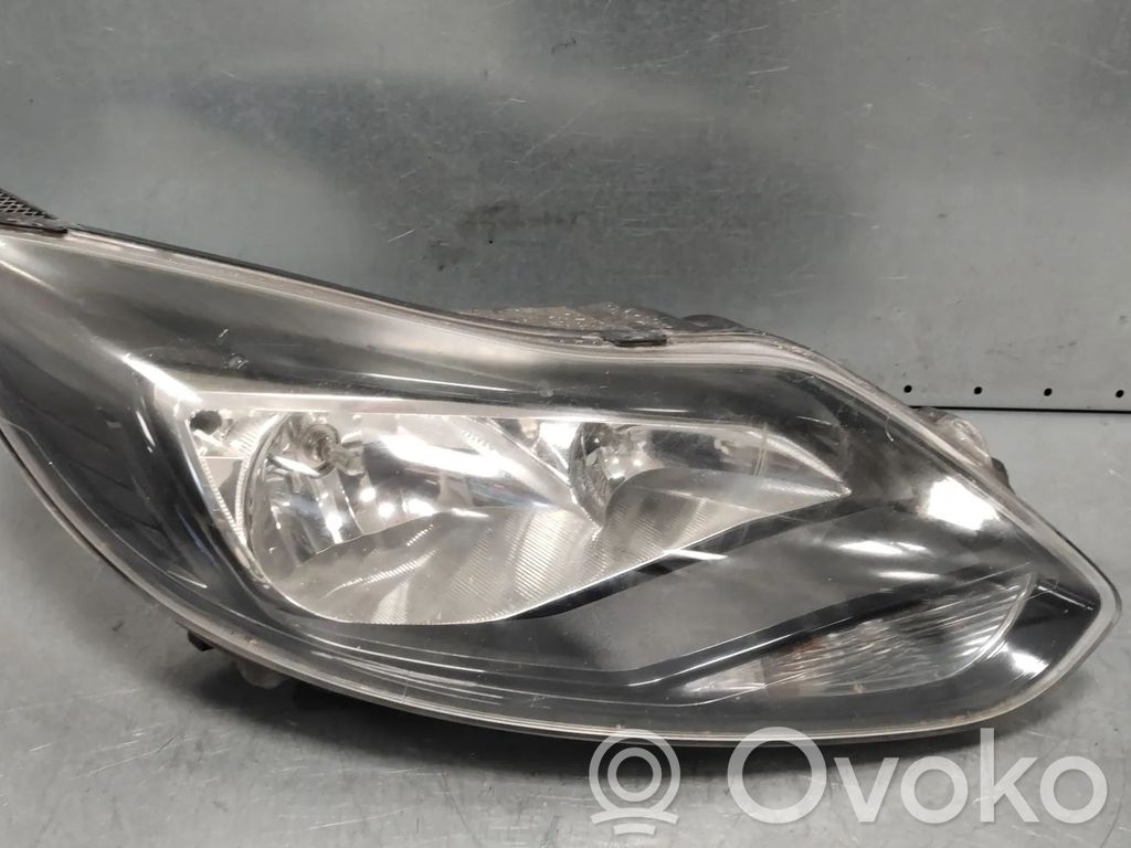Ford Focus Headlight/headlamp 