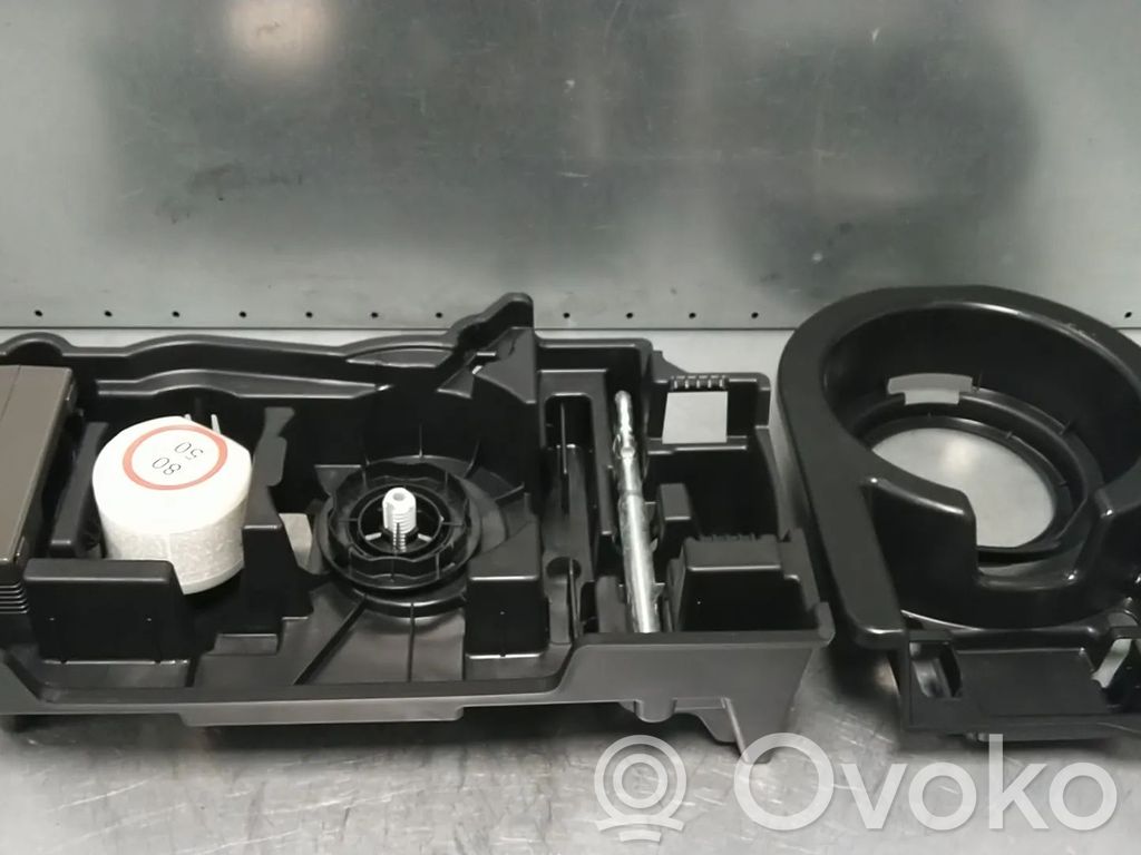 Opel Corsa F Inne części wnętrza samochodu 